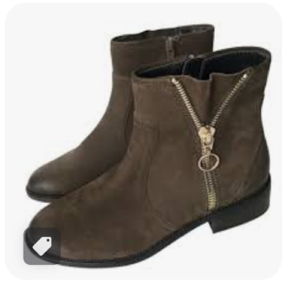 Steve Madden Brown Suede Chances Booties Sz. 7